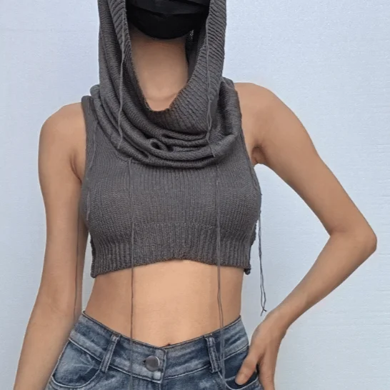 Solid sleeveless knitted stitch hoodie crop top